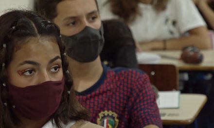 Filme realizado em escola pública franco-brasileira estreia em Niterói
