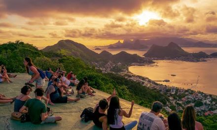 UFF apresenta resultados de pesquisas realizadas nos últimos dois anos sobre turismo e desenvolvimento econômico em Niterói