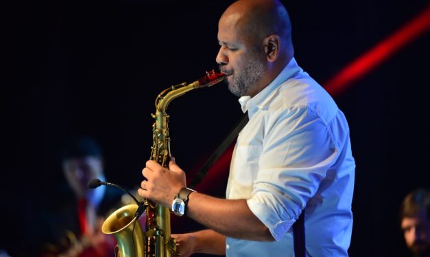 Saxofonista niteroiense se une a artistas de todo o mundo em música global contra a guerra na Ucrânia
