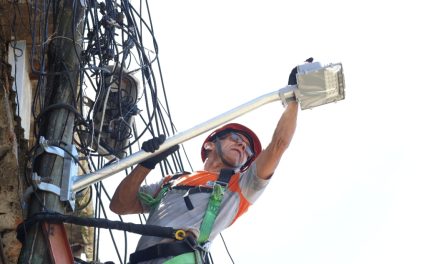 Ilha da Conceição será primeiro bairro de Niterói totalmente iluminado por lâmpadas de LED