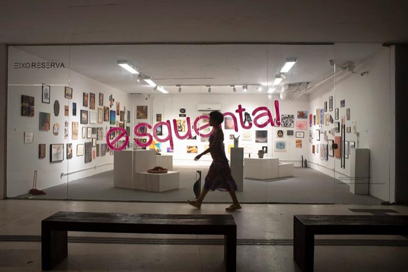 A mostra Esquenta reúne classe artística de Niterói em grande ocupação na Galeria EixoReserva