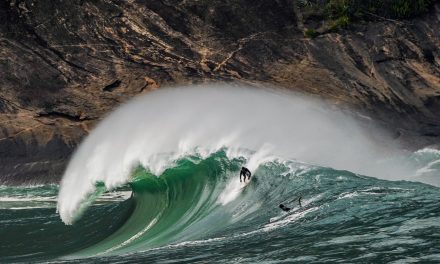 Surfistas de ondas grandes vão ‘bater ponto’ em Itacoatiara neste sábado