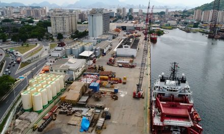 Dragagem do Canal de São Lourenço tem contrato assinado 