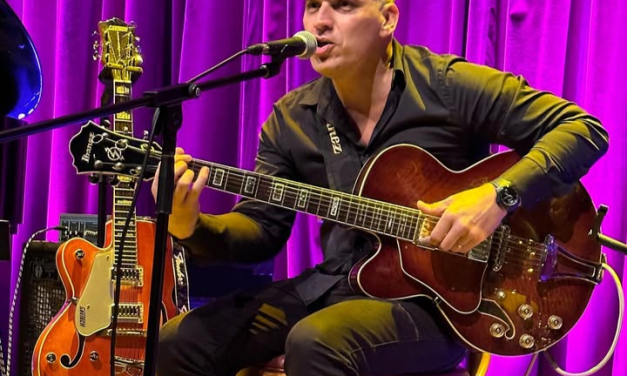 ‘Ricardo Diniz In Duo’ estreia temporada de shows na Brasserie Reserva