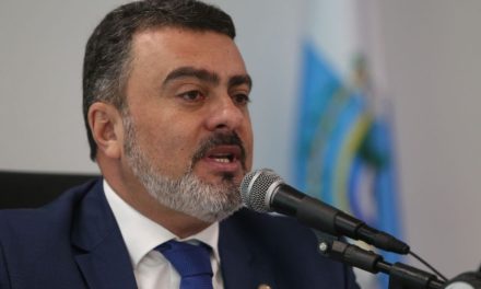 Deputado Vitor Junior pede implantação de ambulatório especializado em diagnóstico e tratamento de pessoas com Fibromialgia