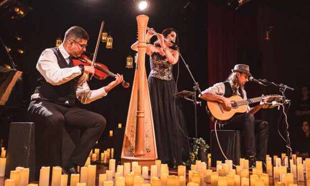 Theatro Municipal de Niterói recebe o Trio Amadeus ‘à luz de velas’