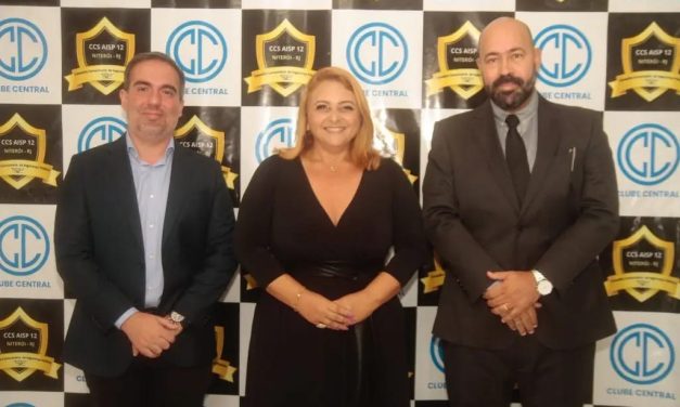 Primeira mulher assume presidência do Conselho Comunitário de Segurança em cerimônia marcada pelo “Agosto Lilás“