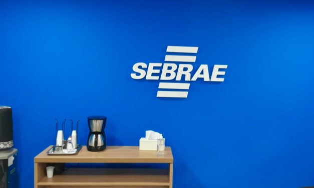 Suderj e Sebrae Rio firmam parceria para inaugurar posto de atendimento no Complexo Esportivo da Rocinha