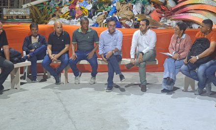 Carnaval 2026 de Niterói será ainda maior, promete Prefeitura após diálogo com escolas de samba