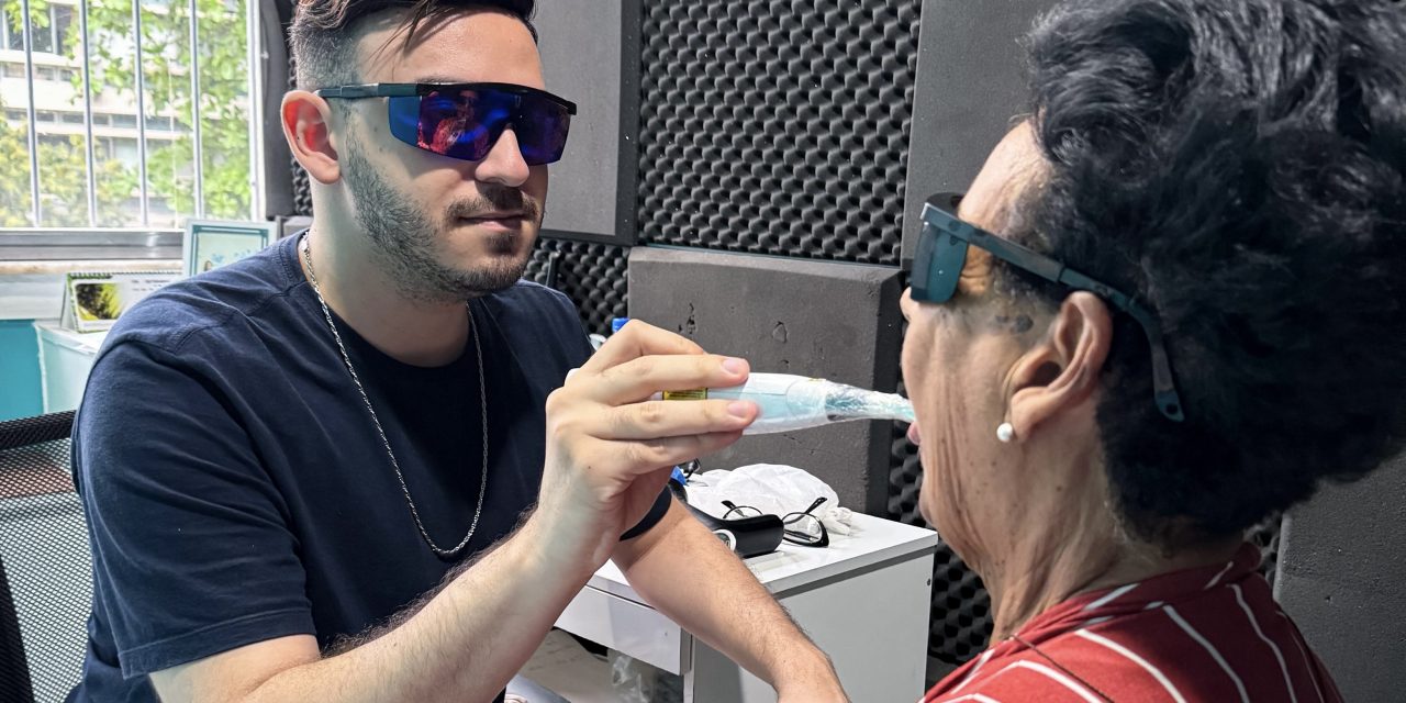 Disfagia em idosos: fonoaudiólogo Rafael Assumpção alerta para riscos e importância da prevenção