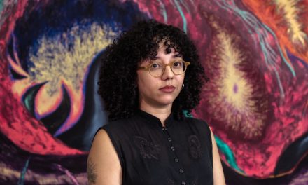 Mostra “Mariana Rocha: Espaço profundo” apresenta pinturas recentes tomadas pela força do cósmico n’A Gentil Carioca São Paulo
