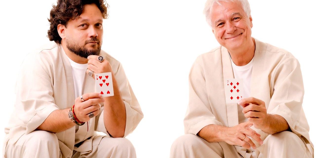 Léo Pinheiro e Sergio Chiavazzoli gravam DVD “Embaralhando 7” no Theatro Municipal de Niterói